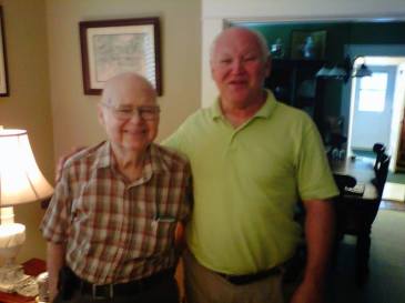 12239948_10153662610878830_363314422955296872_n